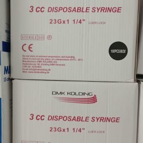 سرنجات 3سم   سن 23*1 1/4 علبه 100 حبه كرتون 30 علبه 3ML SYRINGE  BOX 100 PCS CTON 30 BOX