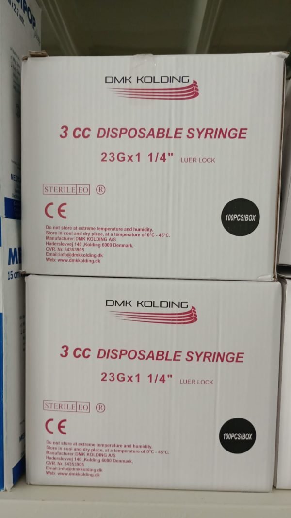 سرنجات 3سم   سن 23*1 1/4 علبه 100 حبه كرتون 30 علبه 3ML SYRINGE  BOX 100 PCS CTON 30 BOX